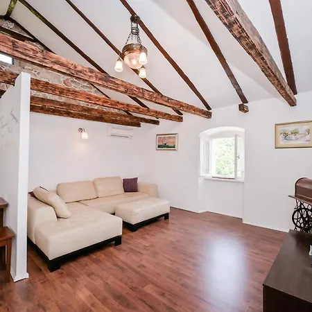 Mediterranean Mošćenička Draga